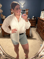 Taylor button up